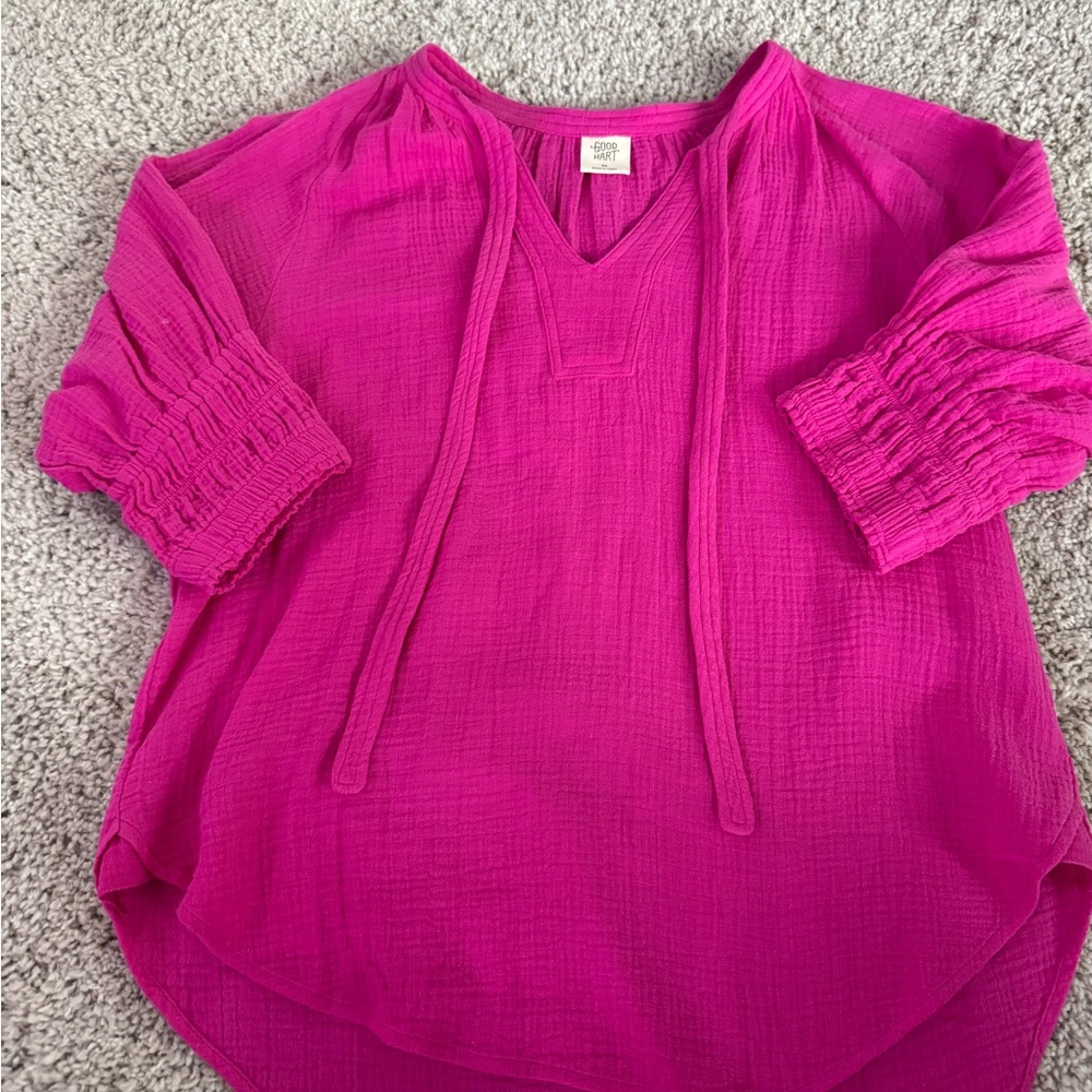 Women's Pink V-Neck Top
